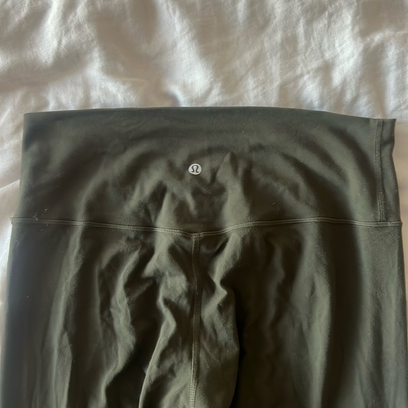 Lululemon 7/8 leggings - Picture 1 of 3